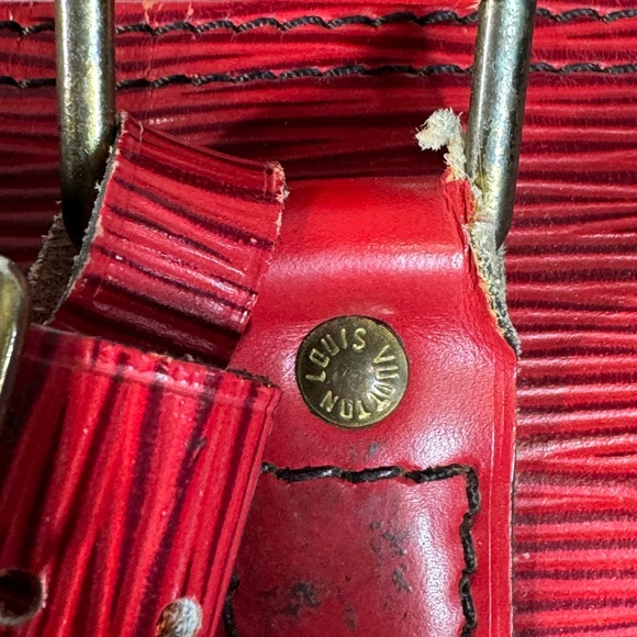 Louis Vuitton EPI Leather Keepall 50 Castilian Red w/ Luggage tag & Poingnat COA - Picture 6 of 16